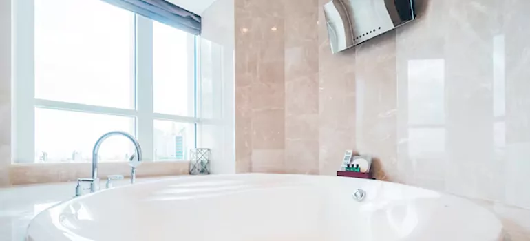 Bathroom Window Coverings in St. Petersburg, FL