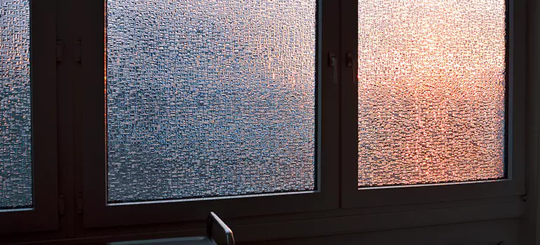 Frosted Glass Window Replacement in St. Petersburg, FL
