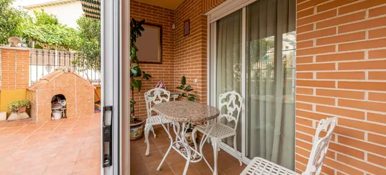 Adding Porch Enclosures To Your Home in St. Petersburg, FL